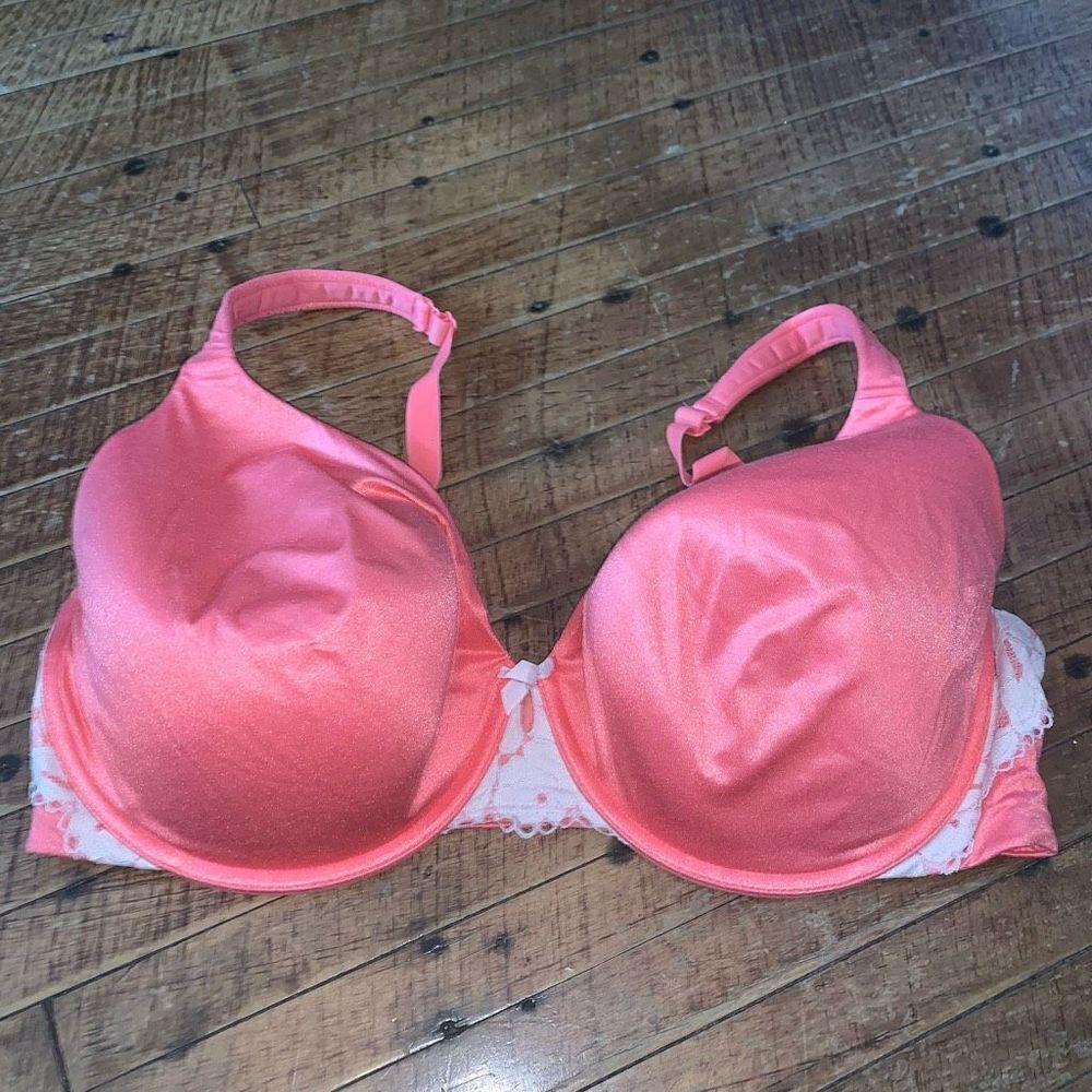 Cacique coral lace trimmed lightly lined full coverage 42DDD bra